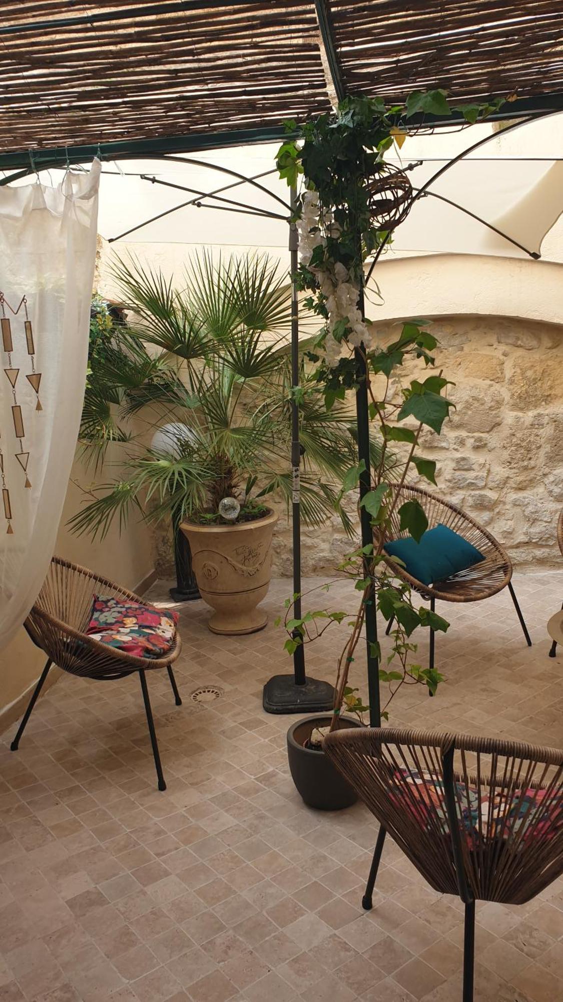 Le Clos Du Rouet Tarascon Exterior foto